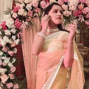 Meet your Posher, Ankita